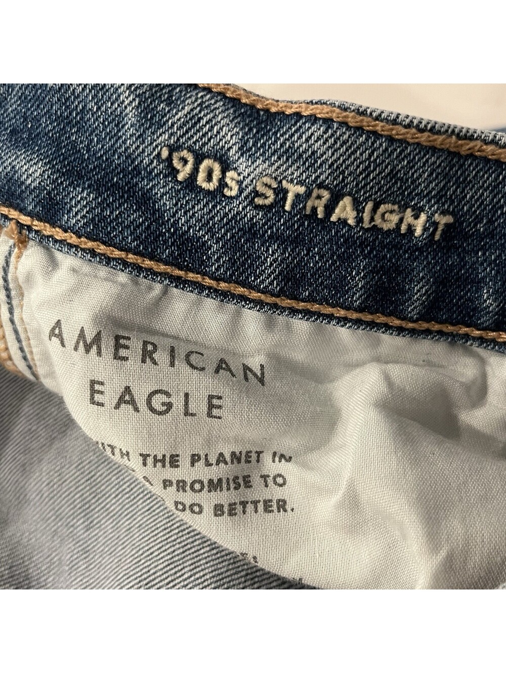 American Eagle 90s Straight Jeans Size 4 Distressed Ripped Medium Wash Y2K - Picture 6 of 9